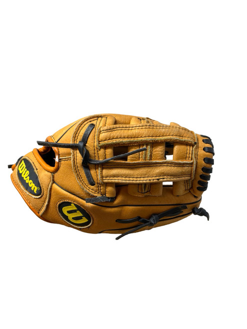 Vist Large View of Product Image Which is Used Wilson A450 BB/SB Glove RH Throw None 11"