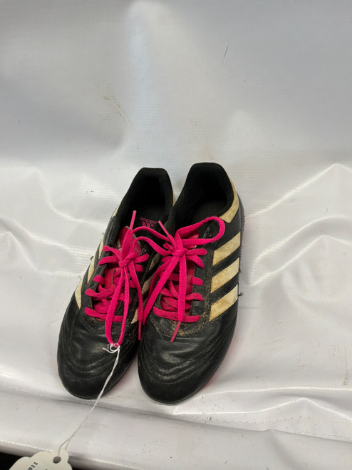 Vist Large View of Product Image Which is Used Adidas Soccer Cleats Black Junior 04