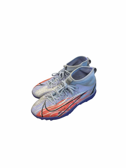 Vist Large View of Product Image Which is Used Nike Soccer Indoor Shoes Purple Junior 04