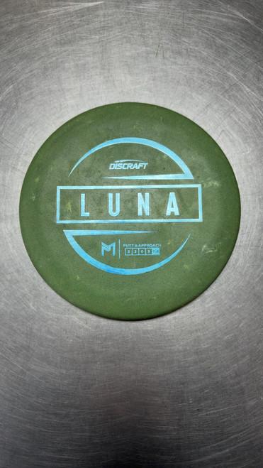 Vist Large View of Product Image Which is Used Discraft LUNA Disc Golf Putter Green
