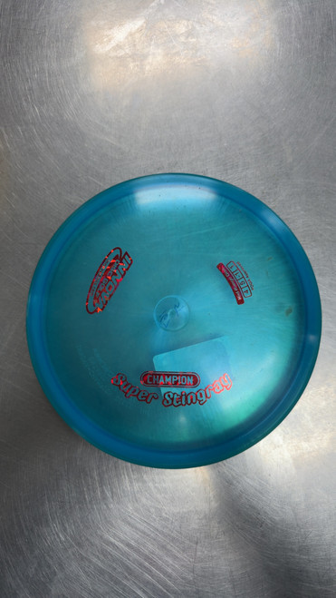 Vist Large View of Product Image Which is Used Innova SUPER STINGRAY Disc Golf Mid Range Royal Blue