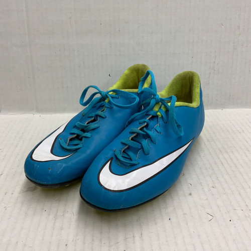 Vist Large View of Product Image Which is Used Nike Soccer Cleats Royal Blue Junior 05.5