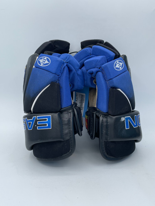 Vist Large View of Product Image Which is Used Easton ULTRA LITE Junior Gloves Black 13"