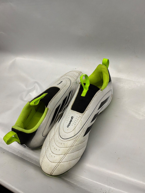 Vist Large View of Product Image Which is Used Adidas Soccer Cleats White Junior 03