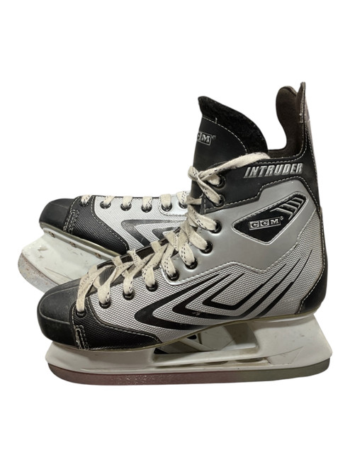 Vist Large View of Product Image Which is Used CCM INTRUDER Senior Hockey Skate Senior 9