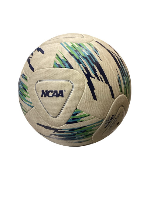 Vist Large View of Product Image Which is Used Wilson VANQUISH All Size Soccer Ball White 5