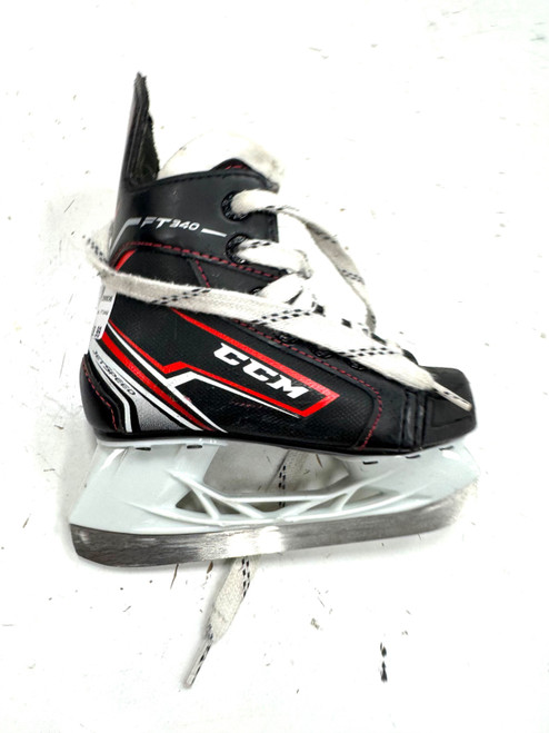 Vist Large View of Product Image Which is Used CCM FT340 Youth Hockey Skate Youth 10.0