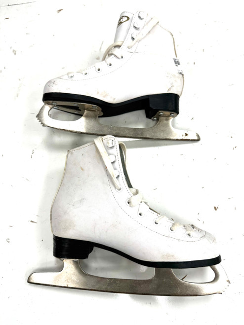 Vist Large View of Product Image Which is Used DBX Girls Figure Skate White Junior 01