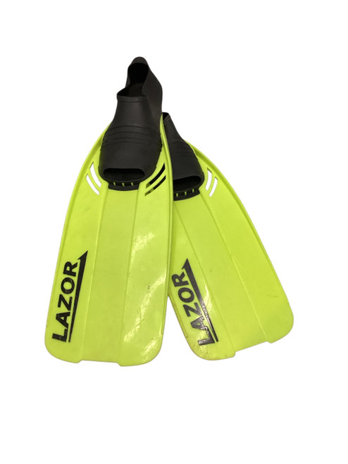 Vist Large View of Product Image Which is Used Underwater Fins Yellow M/L