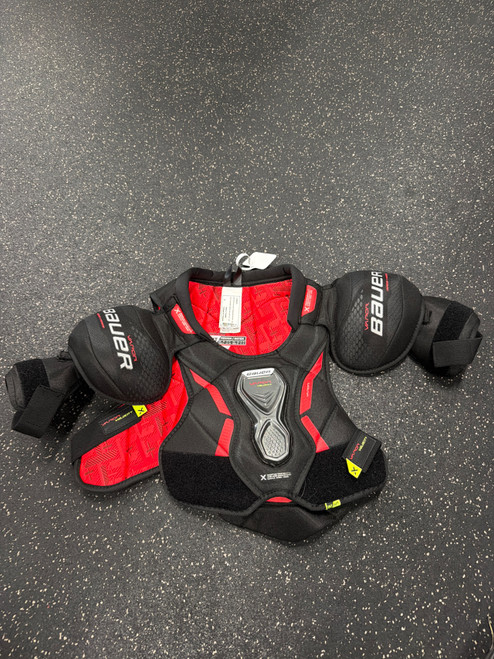 Vist Large View of Product Image Which is Used Bauer VAPOR VELOCITY Intermediate Shoulder Pads MD