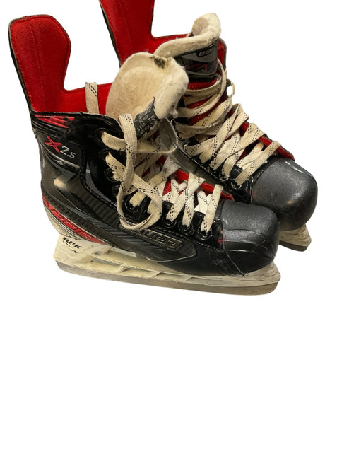 Vist Large View of Product Image Which is Used Bauer VAPOR X 2.5 Junior Hockey Skate Junior 03