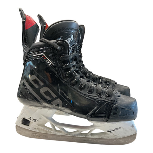Vist Large View of Product Image Which is Used CCM JETSPEED FT 690 Senior Hockey Skate Senior 5.5