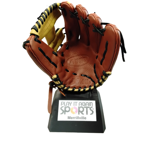 Vist Large View of Product Image Which is Used Wilson A550 BB/SB Glove RH Throw Brown 11"