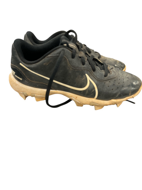 Vist Large View of Product Image Which is Used Nike DIAMOND BASEBALL CLEAT BB/SB Cleats Black Youth 06.0