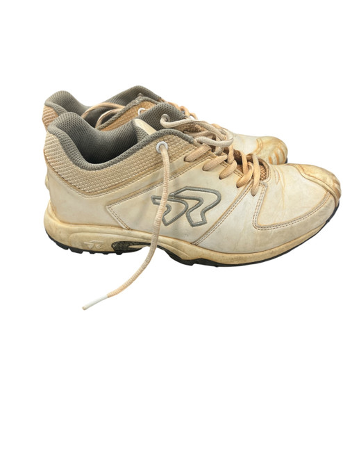 Vist Large View of Product Image Which is Used PITCHER TURFS BB/SB Cleats White Senior 8