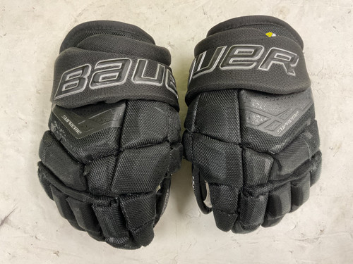 Vist Large View of Product Image Which is Used Bauer SUPREME ULTRA SONIC Junior Gloves Black 11"