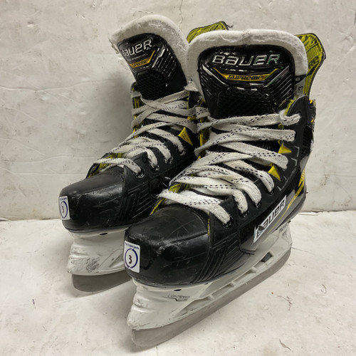 Vist Large View of Product Image Which is Used Bauer SUPREME M4 Junior Hockey Skate White/Black/Yellow Junior 03