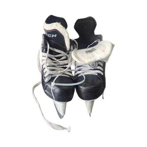 Vist Large View of Product Image Which is Used CCM FT340 JR SZ 1 SKATES Junior Hockey Skate Junior 01