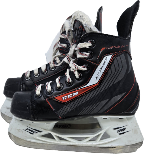 Vist Large View of Product Image Which is Used CCM JETSPEED CUSTOM 04 Junior Hockey Skate Junior 01