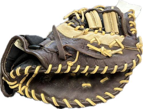Vist Large View of Product Image Which is Used Mizuno GXF 90B2 BB/SB Glove LH Throw Brown 12 1/2"