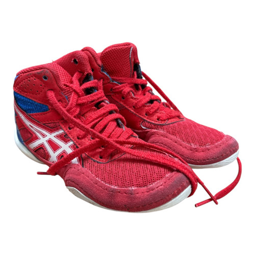Vist Large View of Product Image Which is Used Asics Wrestling Shoes Red Youth 11.0