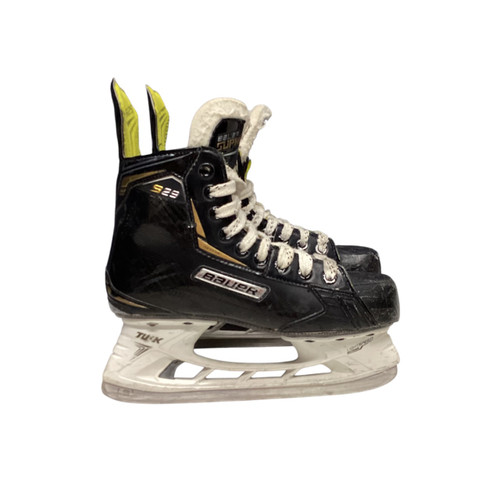 Vist Large View of Product Image Which is Used Bauer S29 Junior Hockey Skate Junior 04.5
