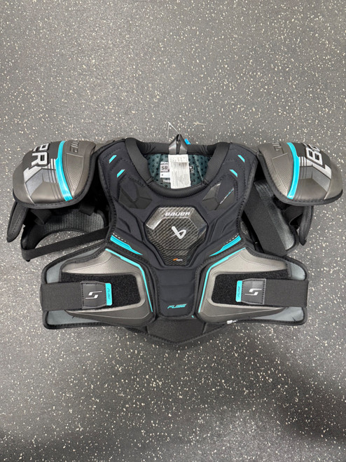 Vist Large View of Product Image Which is New BAUER SUPREME FUSE SHOULDER PAD SR-M