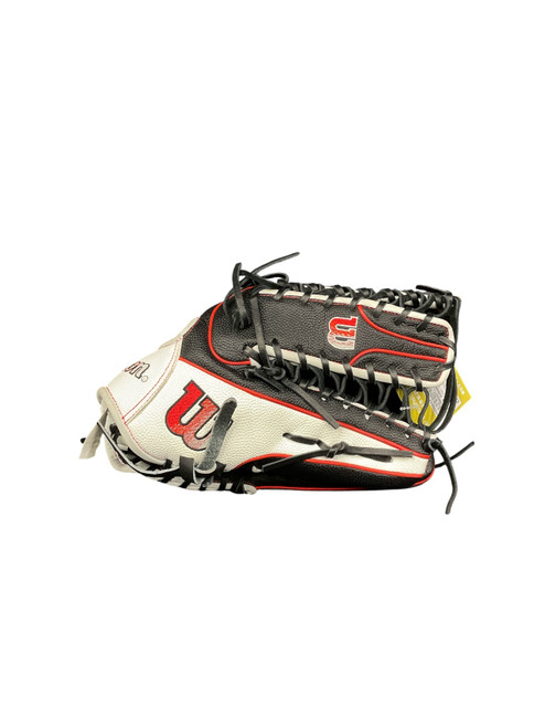 Vist Large View of Product Image Which is Used Wilson WILSON A2000 SCOT7 RHT 12.75IN GLOVE BB/SB Glove RH Throw White/Black/Red 12 3/4"