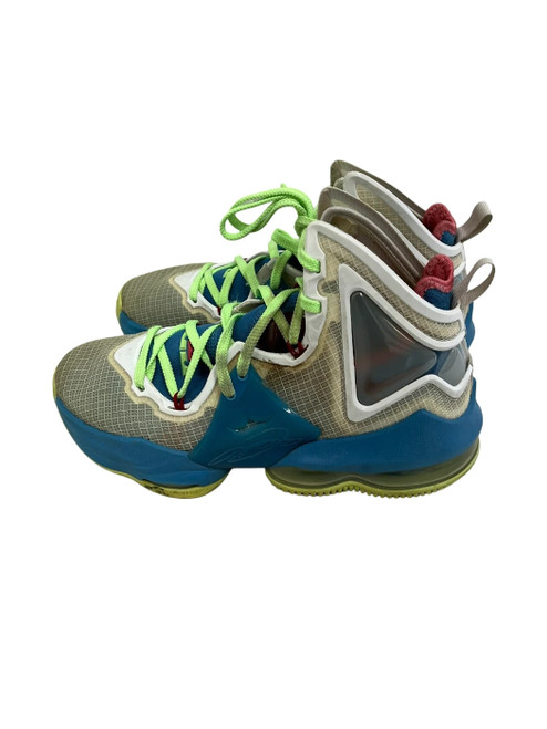 Vist Large View of Product Image Which is Used Nike Lebron 19 Jr 6 Basketball Shoes
