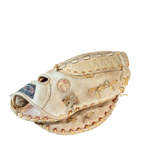 Vist Large View of Product Image Which is Used PROFESSONAL K BB/SB First Base RH Throw Tan 12 1/2"