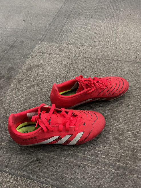 Vist Large View of Product Image Which is Used Adidas Soccer Cleats Red Junior 03