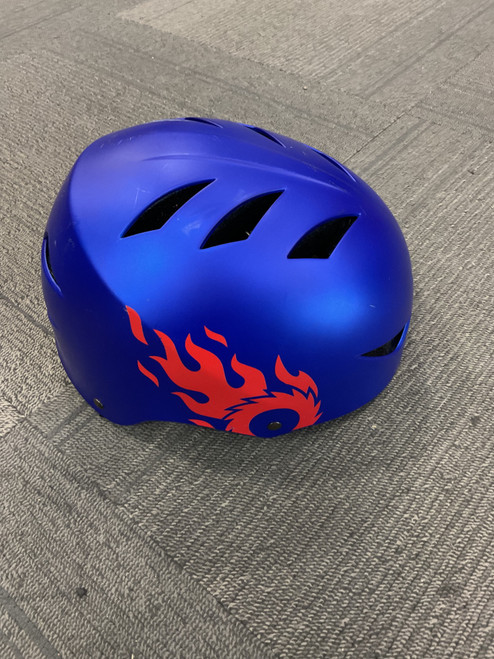 Vist Large View of Product Image Which is Used Razor Skateboard Helmet Royal Blue SM