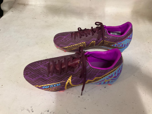 Vist Large View of Product Image Which is Used Soccer Cleats Purple Senior 8.5