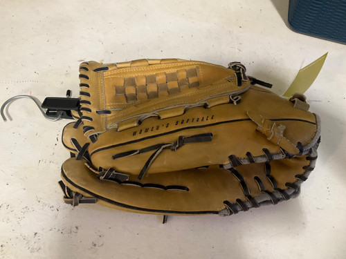 Vist Large View of Product Image Which is Used Dudley WOMANS SOFTBALL GLOVE BB/SB Glove RH Throw Brown 12 3/4"
