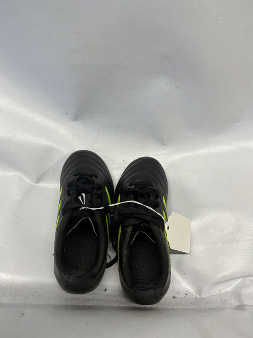 Vist Large View of Product Image Which is Used Adidas Soccer Cleats Black Youth 12.0