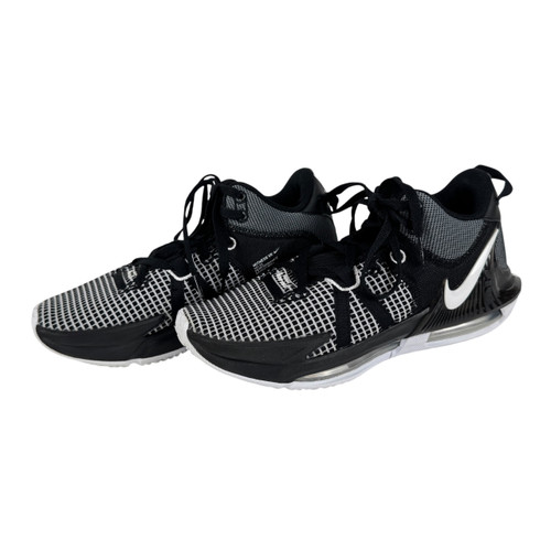 Vist Large View of Product Image Which is Used Nike LEBRON WITNESS 7 Basketball Shoes Men's 7.5