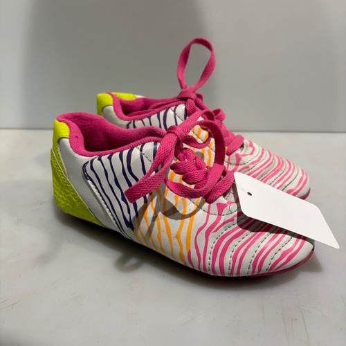 Vist Large View of Product Image Which is Used Soccer Cleats White Youth 11.0