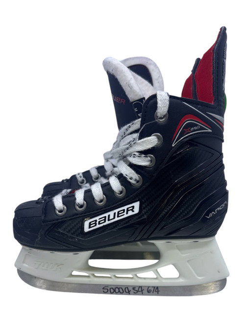 Vist Large View of Product Image Which is Used Bauer X 250 Junior Hockey Skate Junior 01