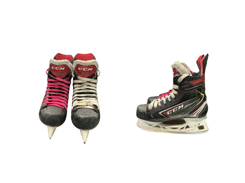 Vist Large View of Product Image Which is Used CCM JETSPEED SHOCK Junior Hockey Skate Junior 03