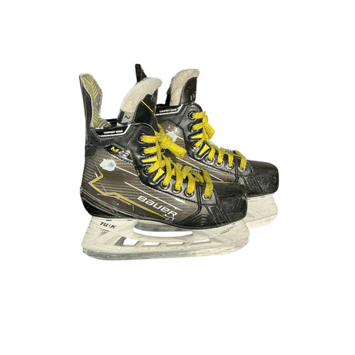 Vist Large View of Product Image Which is Used Bauer 2 BAUER SUPREME M40 Junior Hockey Skate Junior 02