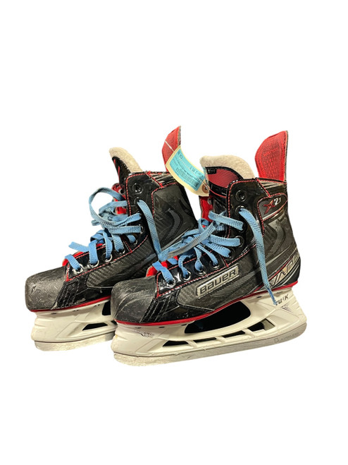 Vist Large View of Product Image Which is Used Bauer VAPOR X2.7 Junior Hockey Skate Junior 05.5