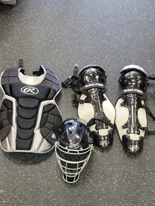 Vist Large View of Product Image Which is Rawlings Mark of Pro CHVEL-REVD