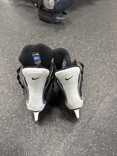 Vist Large View of Product Image Which is Used Nike QUEST Senior Hockey Skate Senior 8