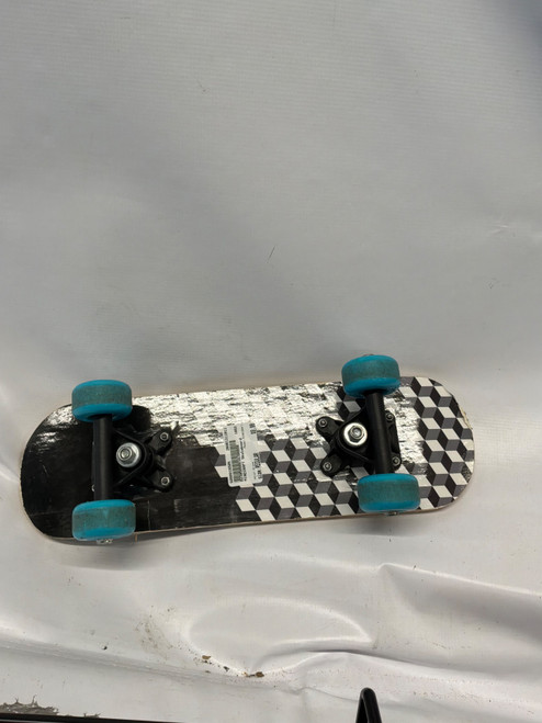 Vist Large View of Product Image Which is Used MINECRAFT Complete Skateboard Black Regular