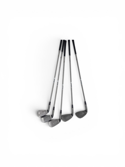 Vist Large View of Product Image Which is Used Mizuno NOVEL Womens Iron Set RH 4I-PW