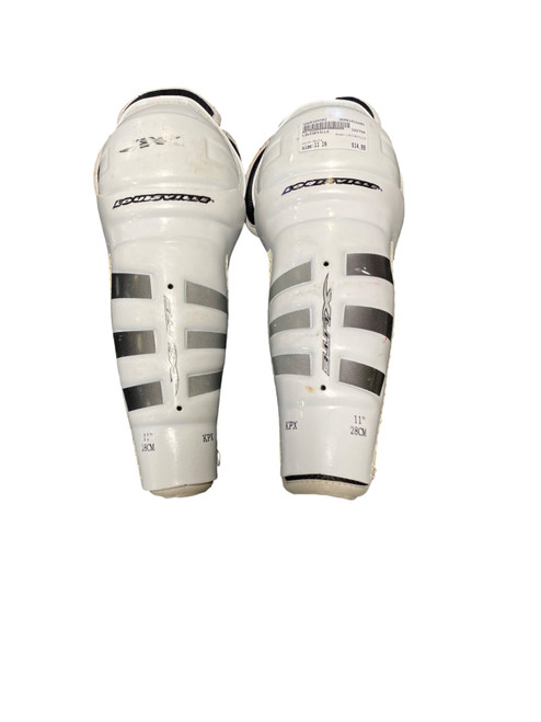 Vist Large View of Product Image Which is Used LOUISEVILLE Junior Shin Guards White 11"