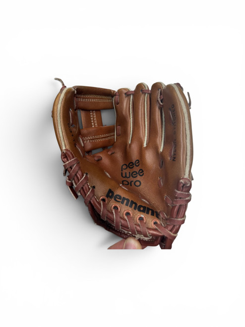 Vist Large View of Product Image Which is Used PENNANT SERIES BB/SB Glove RH Throw Brown 9"