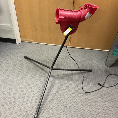 Vist Large View of Product Image Which is Used Heater POWER ALLEY LITE SB BB/SB Pitching Machine