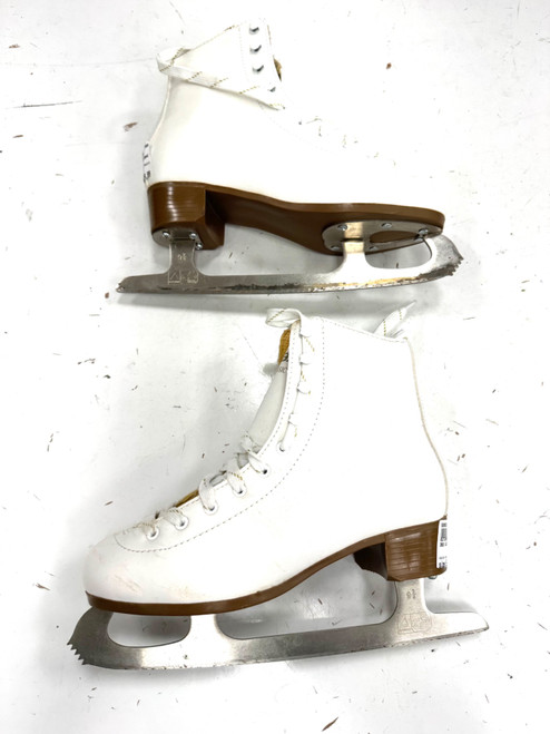 Vist Large View of Product Image Which is Used DBX CLASSIC WomensFigure Skate White Senior 6