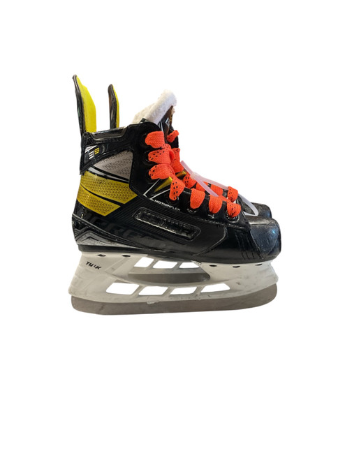 Vist Large View of Product Image Which is Used Bauer SUPREME 3S SZ Y 11.5 Youth Hockey Skate Youth 11.5